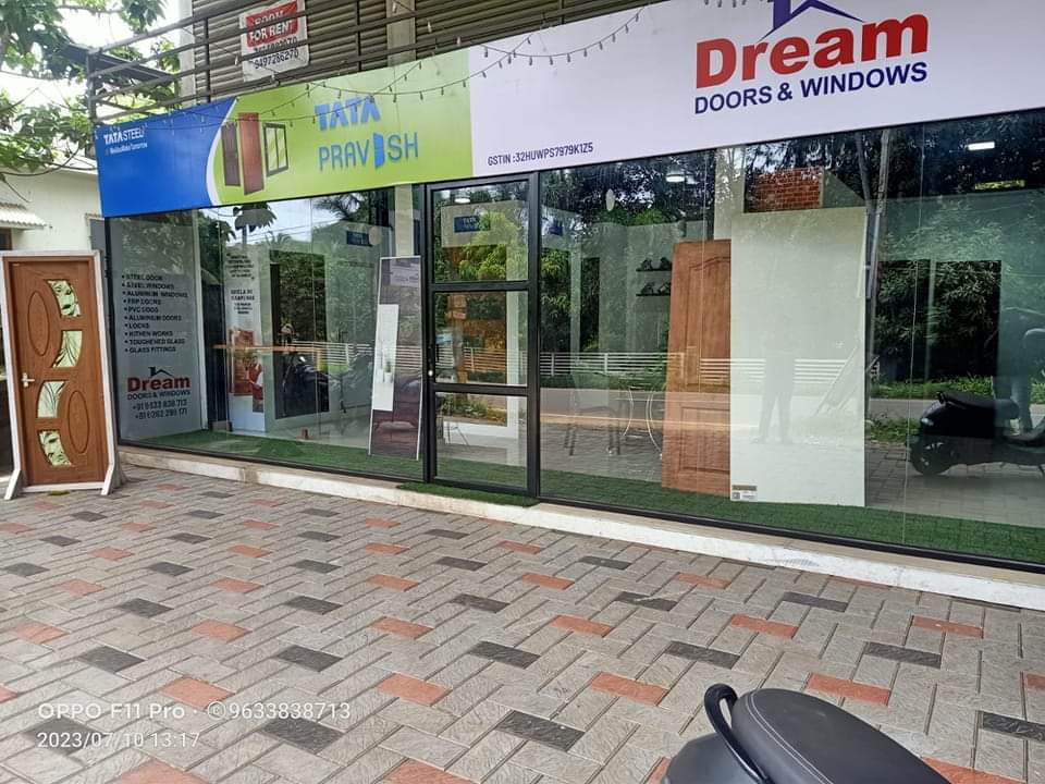 Dream Doors & Windows MUSLIYARANGADI